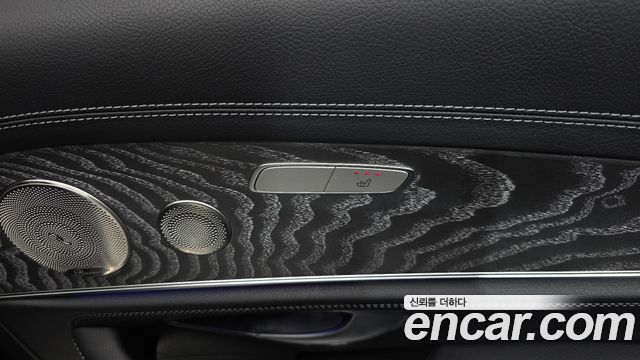 Mercedes-Benz E-Class E350 4MATIC AMG Line