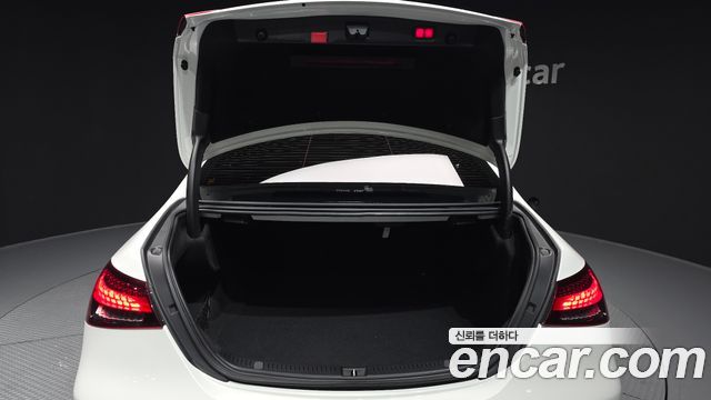 Mercedes-Benz E-Class E350 4MATIC AMG Line
