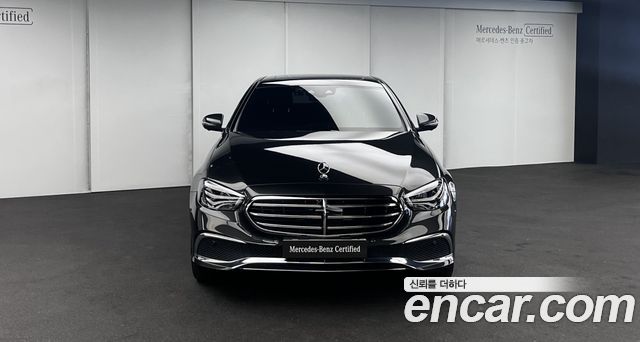 Mercedes-Benz E-Class E350 4MATIC Exclusive