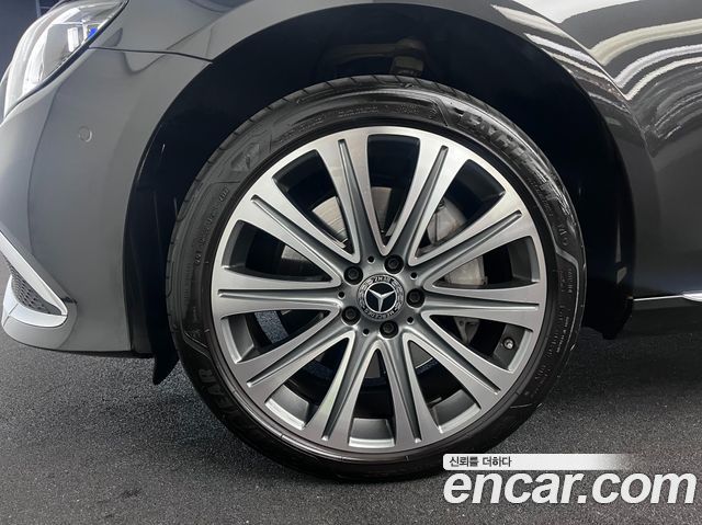Mercedes-Benz E-Class E350 4MATIC Exclusive