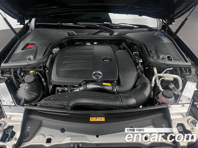 Mercedes-Benz E-Class E350 4MATIC Exclusive
