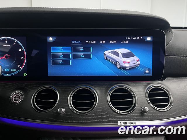 Mercedes-Benz E-Class E350 4MATIC Exclusive