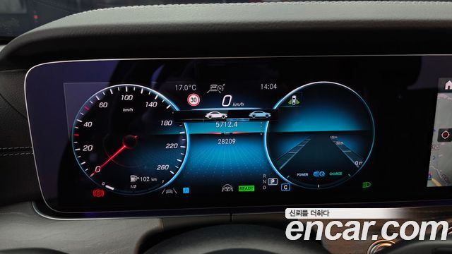 Mercedes-Benz E-Class E350 4MATIC AMG Line