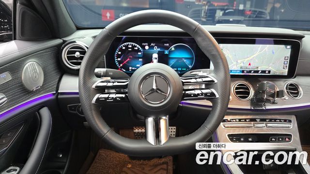 Mercedes-Benz E-Class E350 4MATIC AMG Line
