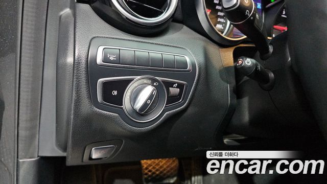 Mercedes-Benz C-Class C220 d 4MATIC