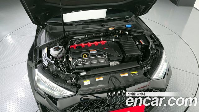Audi RS3 2.5 TFSI Quattro Carbon Edition