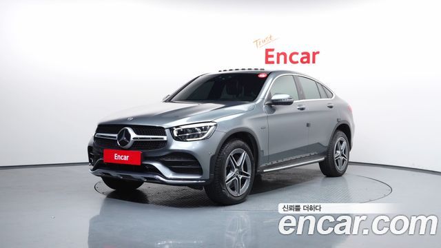 Mercedes-Benz GLC-Class GLC300e 4MATIC Coupe