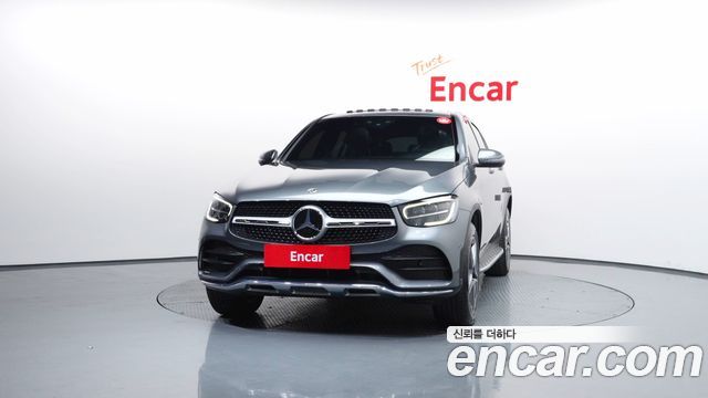 Mercedes-Benz GLC-Class GLC300e 4MATIC Coupe