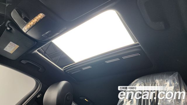 Mercedes-Benz GLC-Class GLC300e 4MATIC Coupe