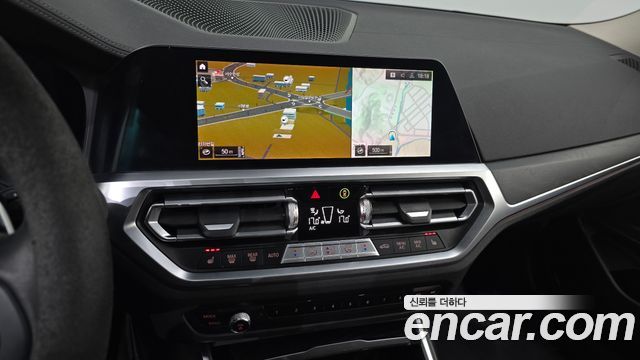 BMW 3-Series 330e Luxury