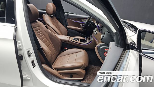 Mercedes-Benz E-Class E220d 4MATIC Exclusive