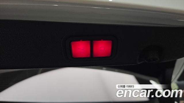 Mercedes-Benz E-Class E220d 4MATIC Exclusive