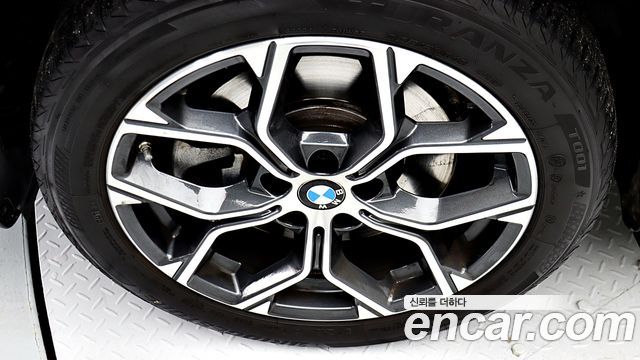BMW X1 xDrive 20i xLine