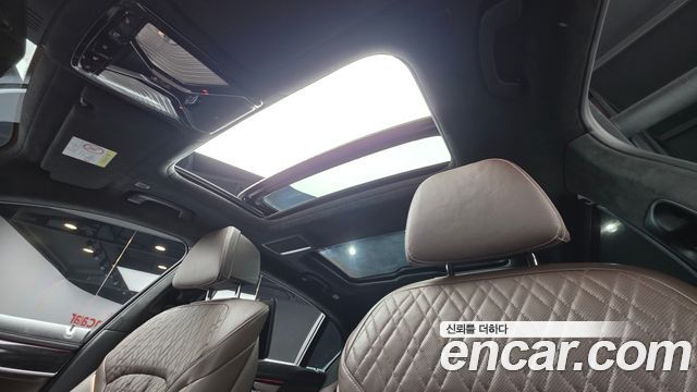 BMW 7-Series 740Li xDrive M Sport Package