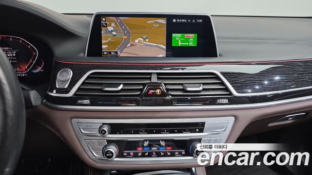 BMW 7-Series 740Li xDrive M Sport Package