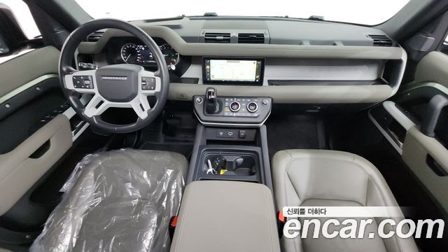 Land Rover Defender 110 D250 SE