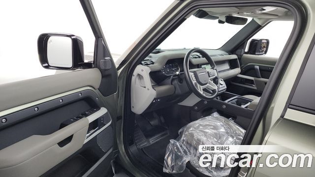 Land Rover Defender 110 D250 SE