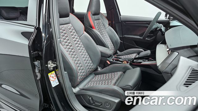 Audi RS3 2.5 TFSI Quattro