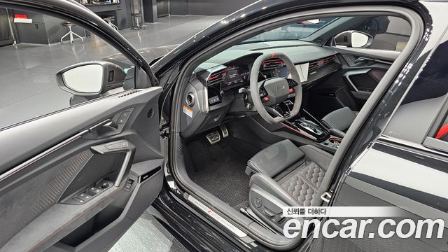 Audi RS3 2.5 TFSI Quattro