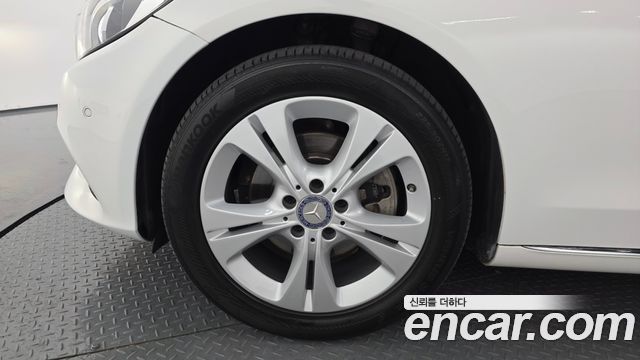 Mercedes-Benz C-Class C220 d 4MATIC