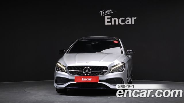 Mercedes-Benz CLA-Class CLA250 4MATIC AMG Line