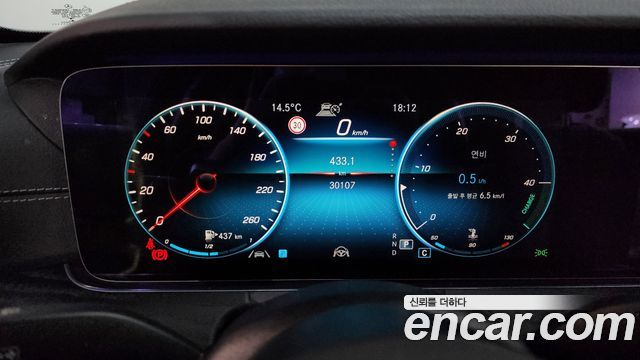 Mercedes-Benz E-Class E220d 4MATIC AMG Line