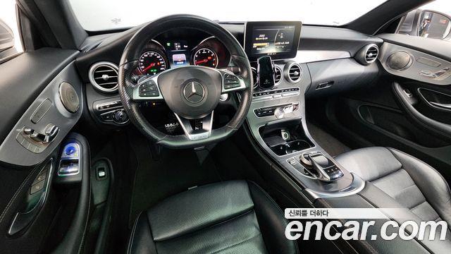 Mercedes-Benz C-Class C200 Coupe
