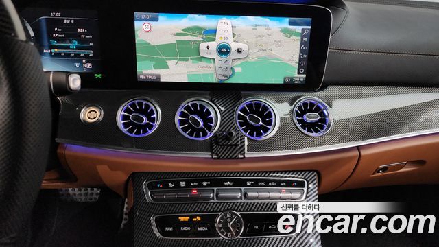 Mercedes-Benz E-Class E400 4MATIC Coupe