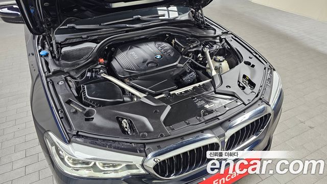 BMW 5-Series 520d M Sport Package Plus