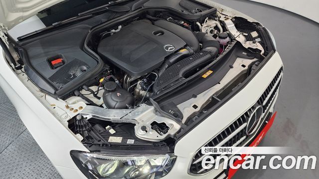 Mercedes-Benz E-Class E350 4MATIC Avantgarde