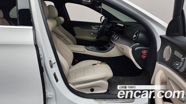 Mercedes-Benz E-Class E350 4MATIC Avantgarde