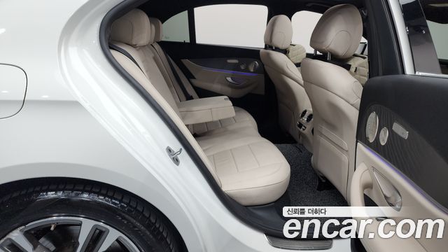 Mercedes-Benz E-Class E350 4MATIC Avantgarde