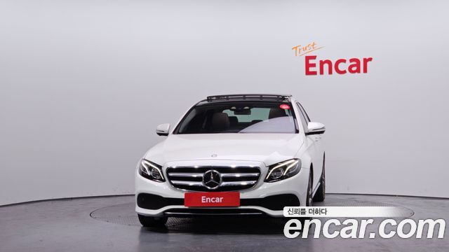 Mercedes-Benz E-Class E300 AV Intelligent Drive
