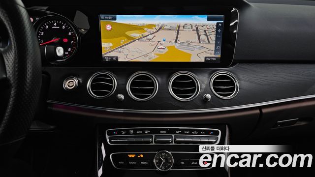 Mercedes-Benz E-Class E300 AV Intelligent Drive