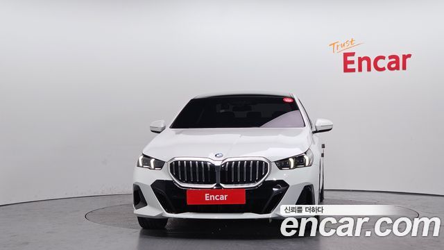 BMW 5-Series 520i M Sport