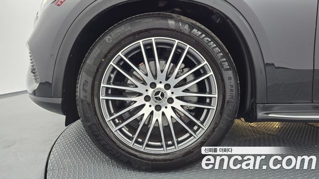 Mercedes-Benz GLC-Class GLC 300 4MATIC Avantgarde