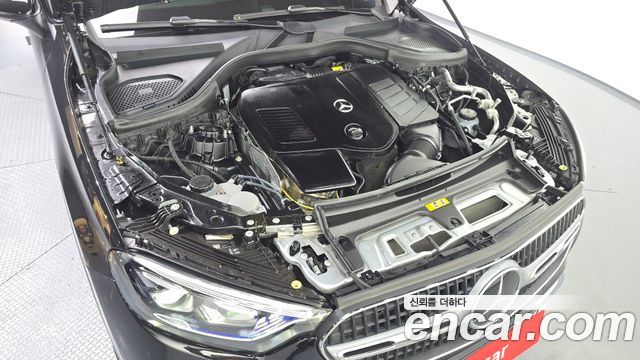 Mercedes-Benz GLC-Class GLC 300 4MATIC Avantgarde