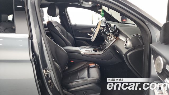 Mercedes-Benz GLC-Class GCL300 4MATIC Coupe