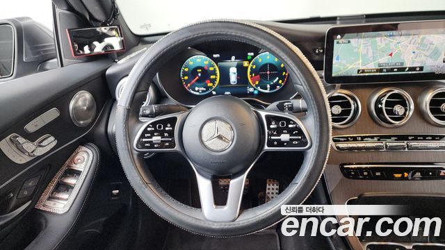 Mercedes-Benz GLC-Class GCL300 4MATIC Coupe