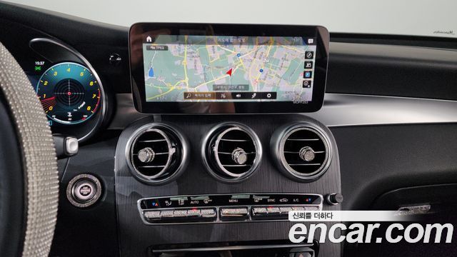 Mercedes-Benz GLC-Class GCL300 4MATIC Coupe