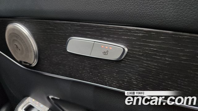 Mercedes-Benz GLC-Class GCL300 4MATIC Coupe