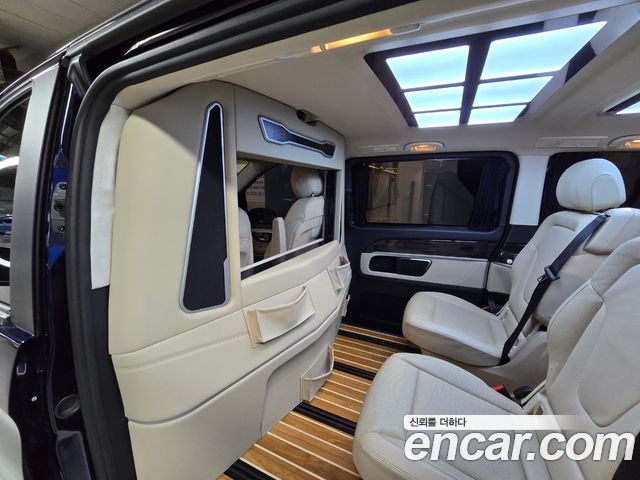 Mercedes-Benz V-Class V300 CDI