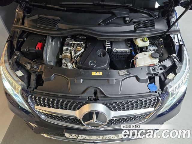 Mercedes-Benz V-Class V300 CDI