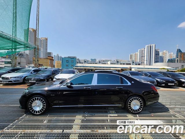 Mercedes-Benz S-Class Maybach S560 4MATIC