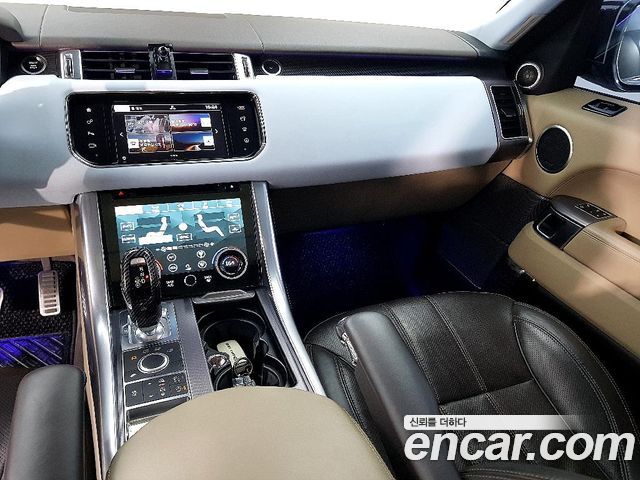 Land Rover Range Rover Sport 3.0 SDV6 HSE