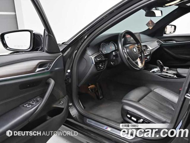 BMW 5-Series 520d M Sport Package Plus