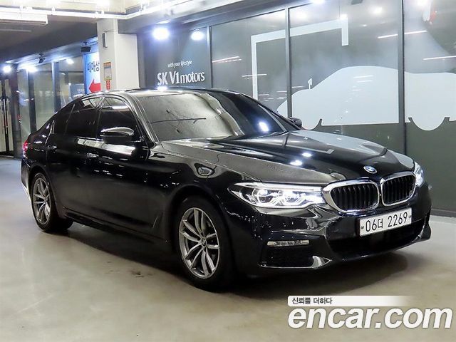 BMW 5-Series 530i M Sport Package Plus