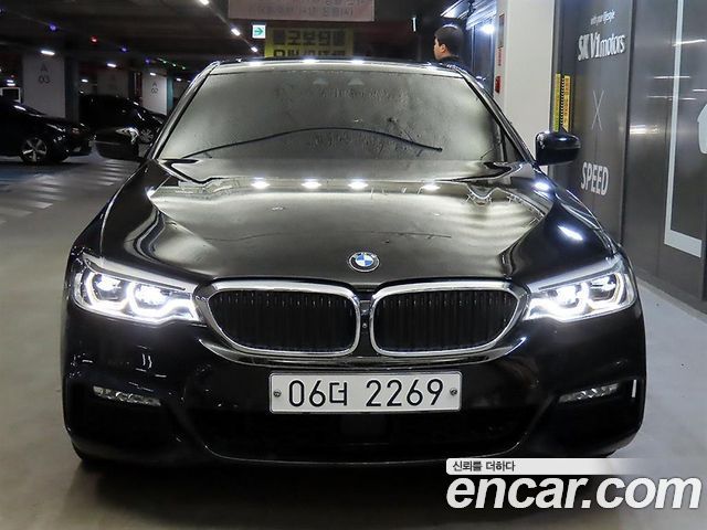 BMW 5-Series 530i M Sport Package Plus