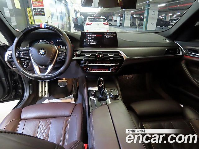 BMW 5-Series 530i M Sport Package Plus
