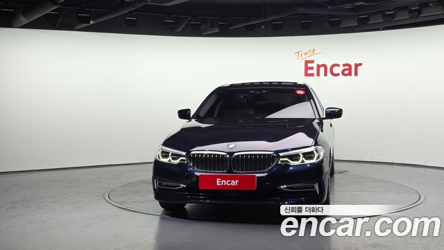 BMW 5-Series 520d xDrive Luxury Plus